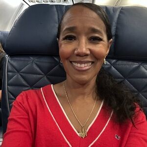 Meet your Posher, Deitra